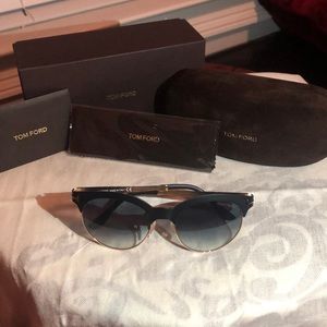 Tom Ford Angela TF-438